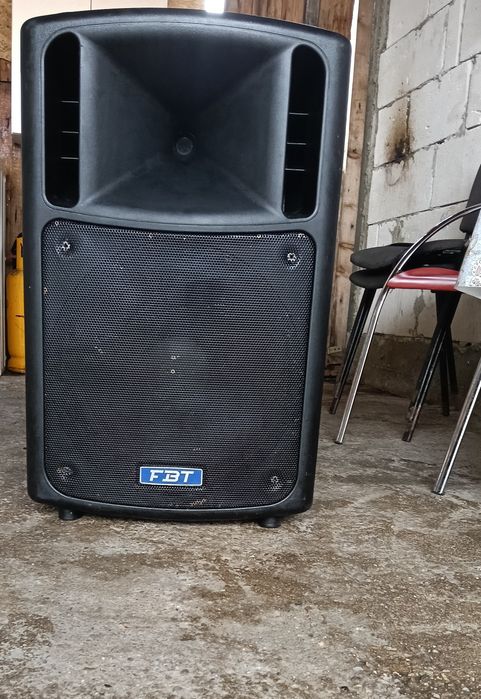 Vând boxa activa FBT MAXX 5a