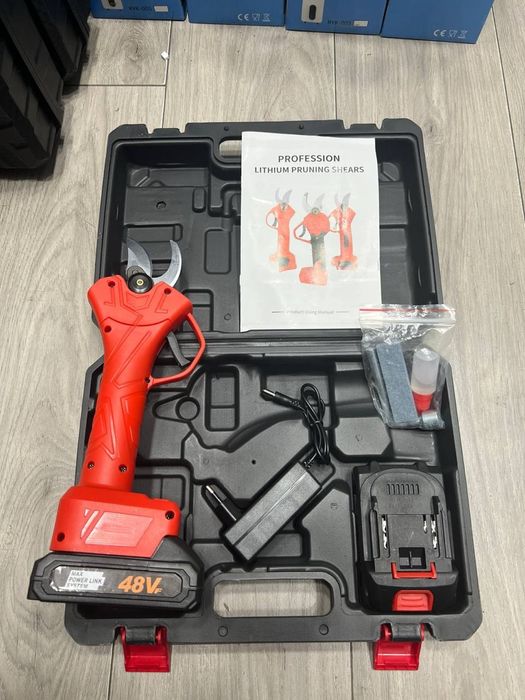 Секатор садовый аккумуляторный электрические кусторезы