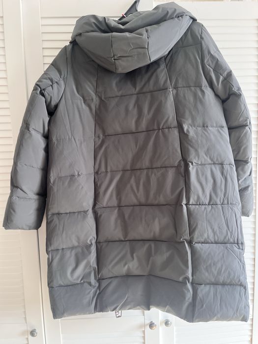 Продам зимний пуховик торг