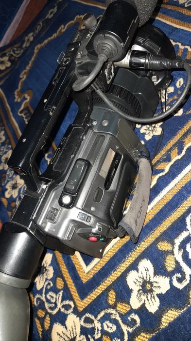 Видео камера сони.21 00