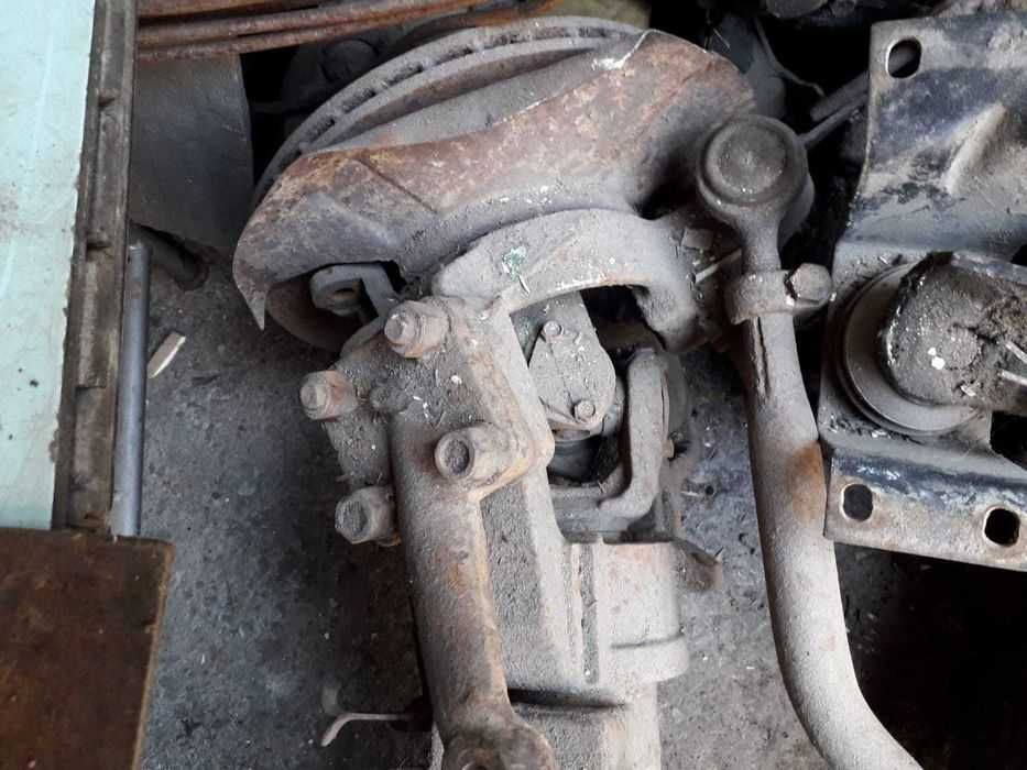 Продам передний мост