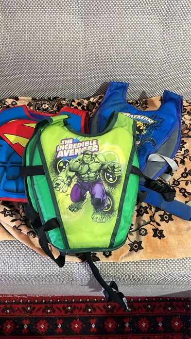 Спасательные жилеты