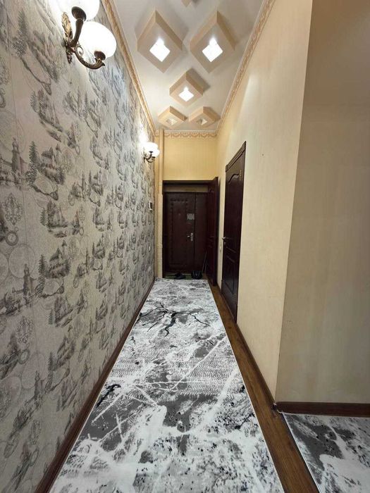 ПРОДАЕТСЯ 2/3/3 65м2 на:  А.НАВОИЙ