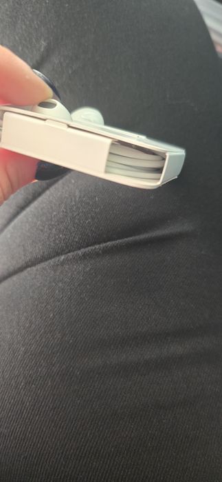 Оригинални слушалки за iPhone