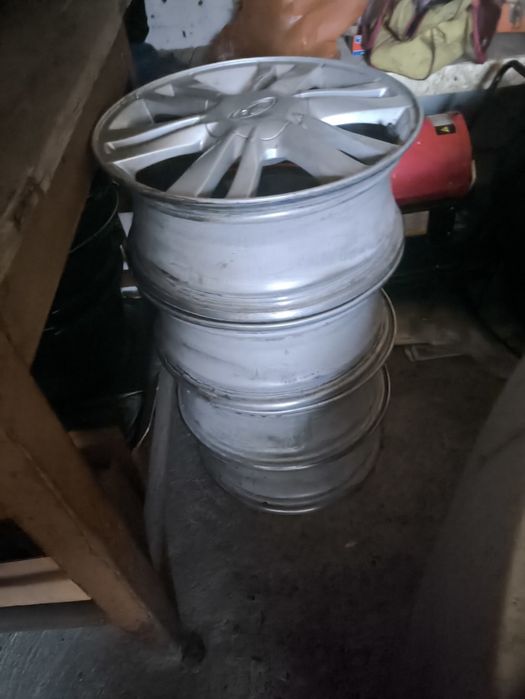 Диски оригинал продам