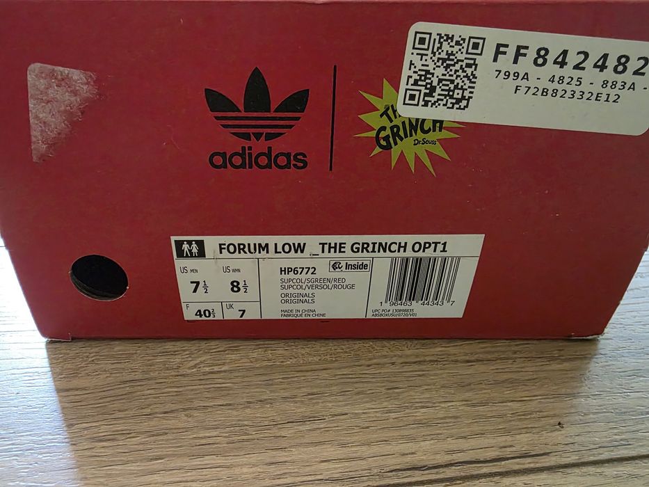 Adidas form low Grinch