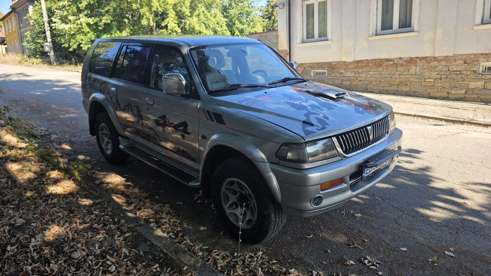 Mitsubishi pajero 2.5tdi