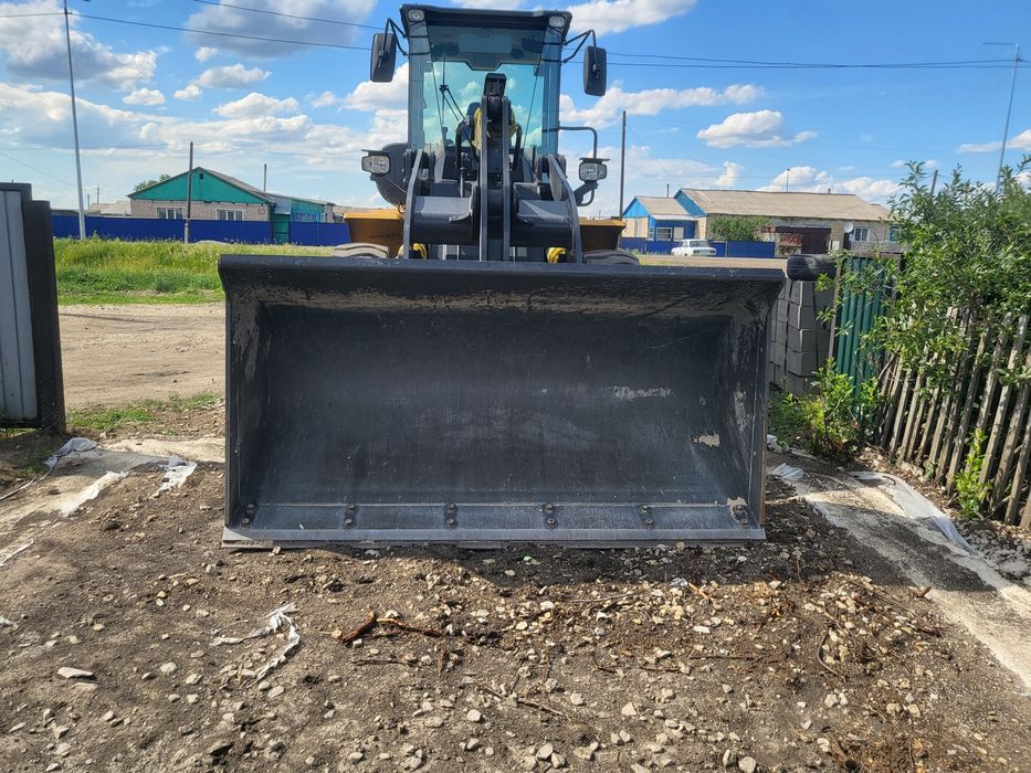 Продам погрузчик