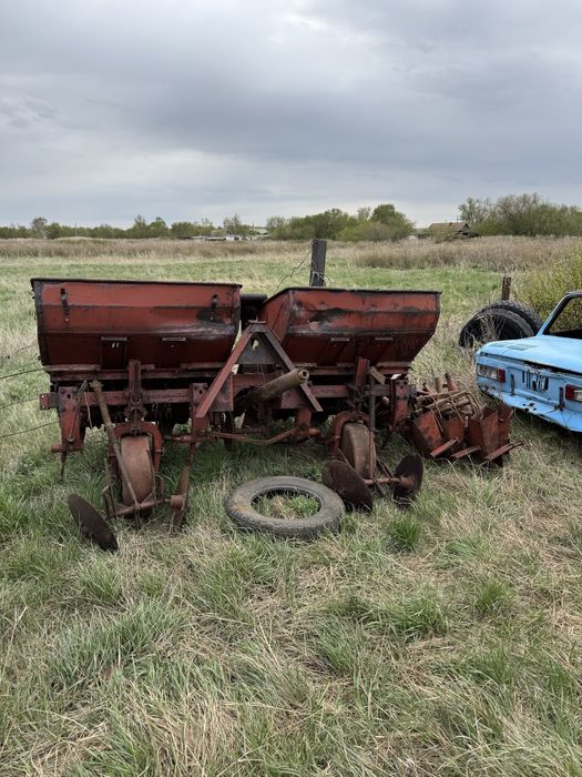 Картофелесажалка КС-4