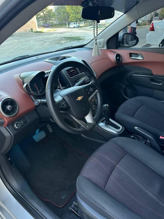 Chevrolet sonic sotiladi