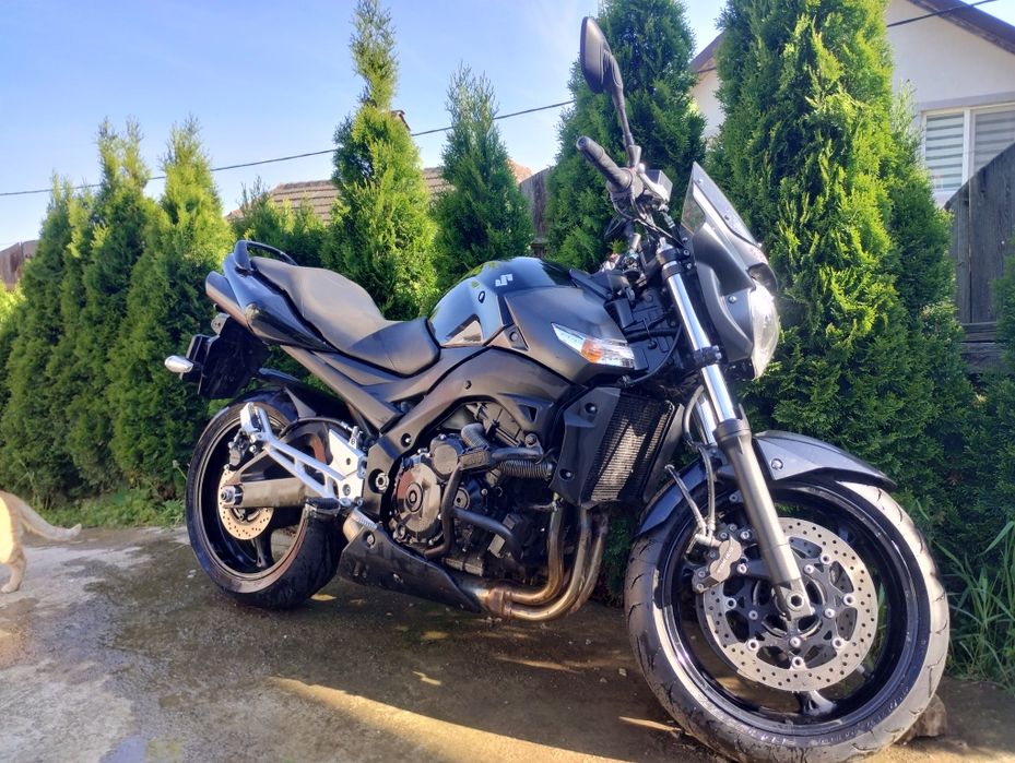 Suzuki GSR 600, 2008