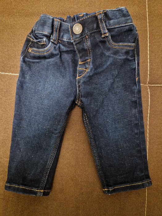 Бебешки дънки - размер 68