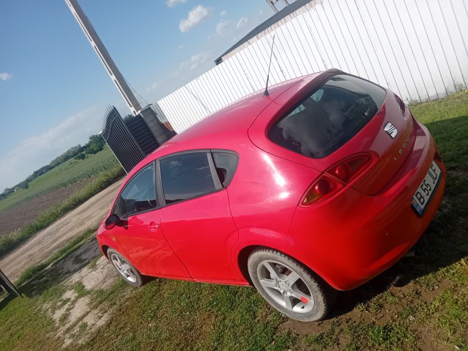 Vând seat Leon impecabil!