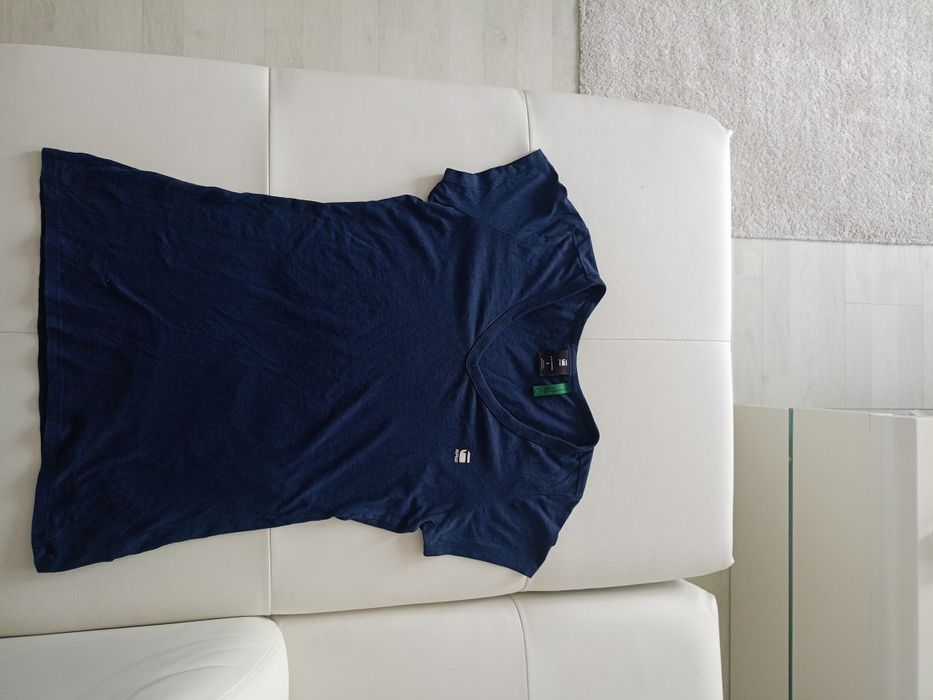 Vând tricou G star produs de calitate superioara mărimea S.