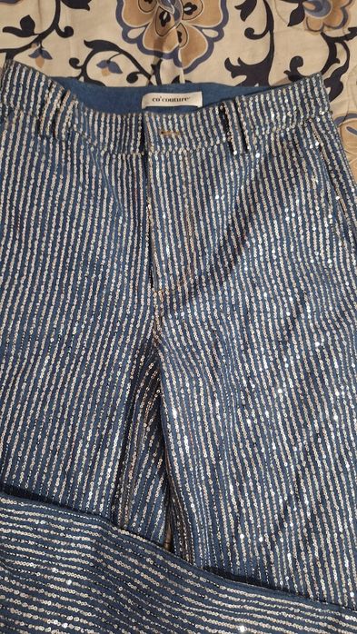 Страхотни дънки с паети!