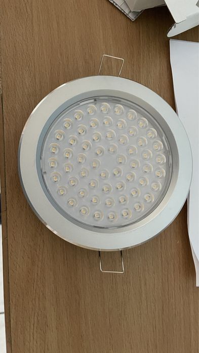 9 bucati LED Spoturi noi la 24 v pret