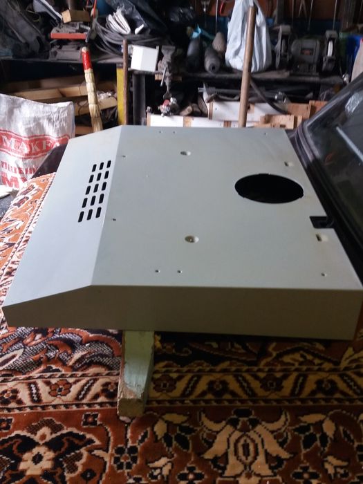 Продам.вытяжку Hansard