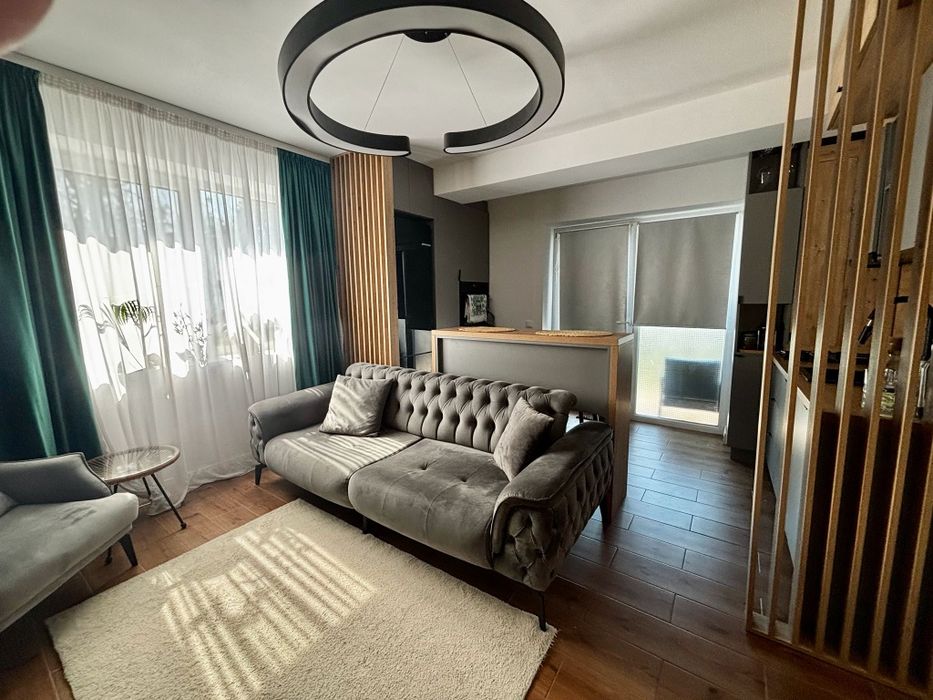 Apartament 3 camere mobilat