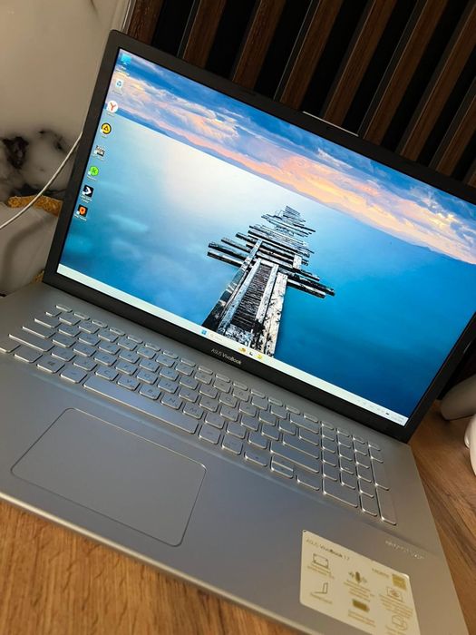 Продам ноут в отличном состоянии!!!