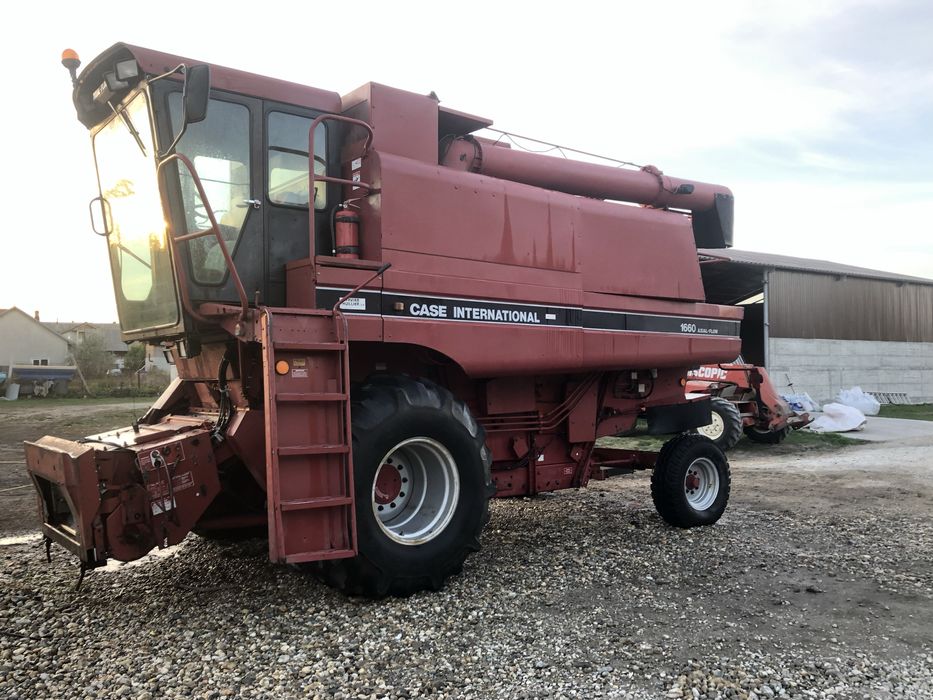Combina Case 1660E Axial-Flow