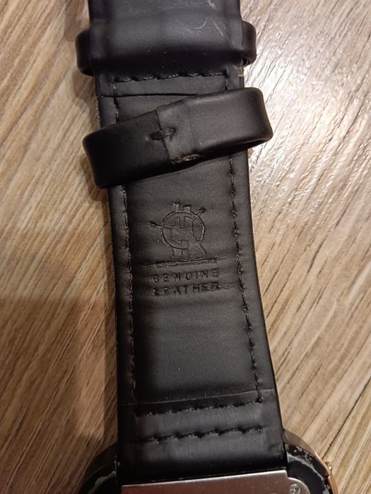 Продам часы sevenfriday