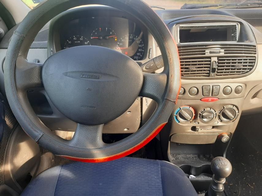 Fiat Punto 1.1i 1.2i 1.3i 1.9jtd