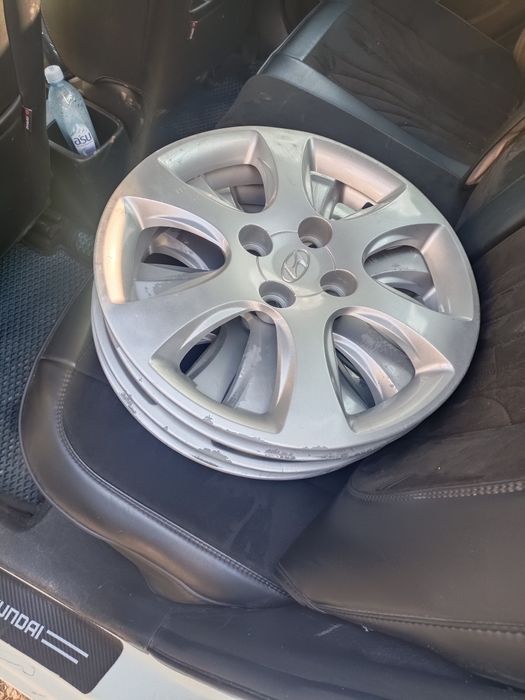 Продаю калпаки на хундай акцент р15