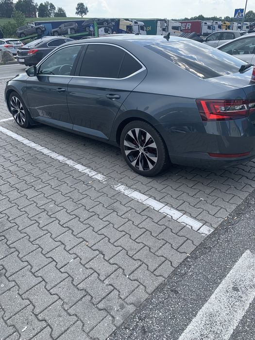 SKODA Superb 2016 — imagine 5