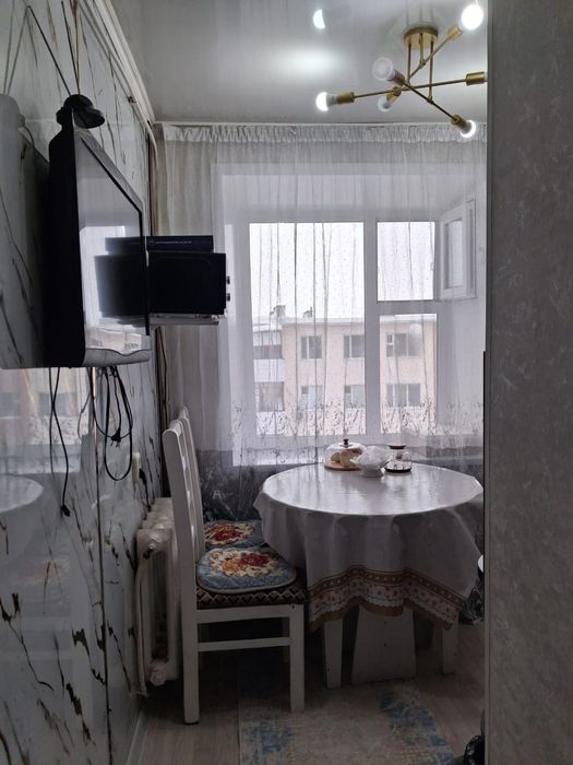 Екі бөлмелі пәтер сатылады Байтұрсын 19 шы үйден.