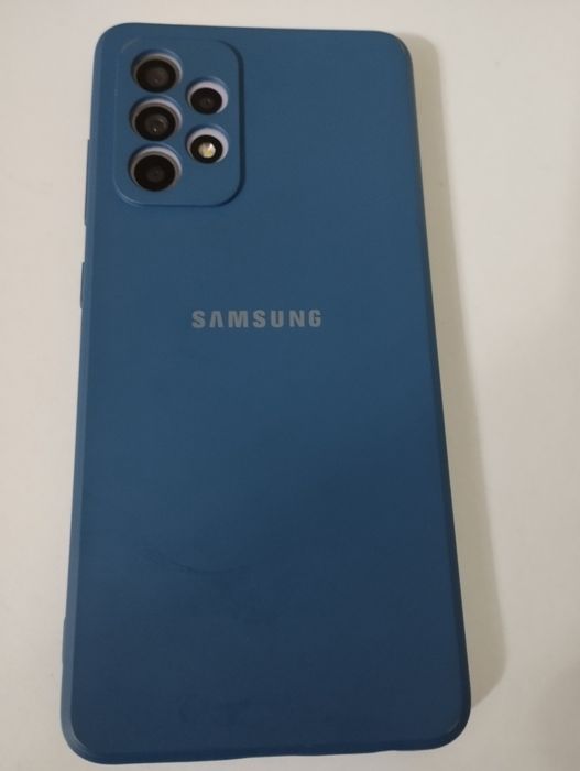 Самсунг А 52 в хорошем состочние
