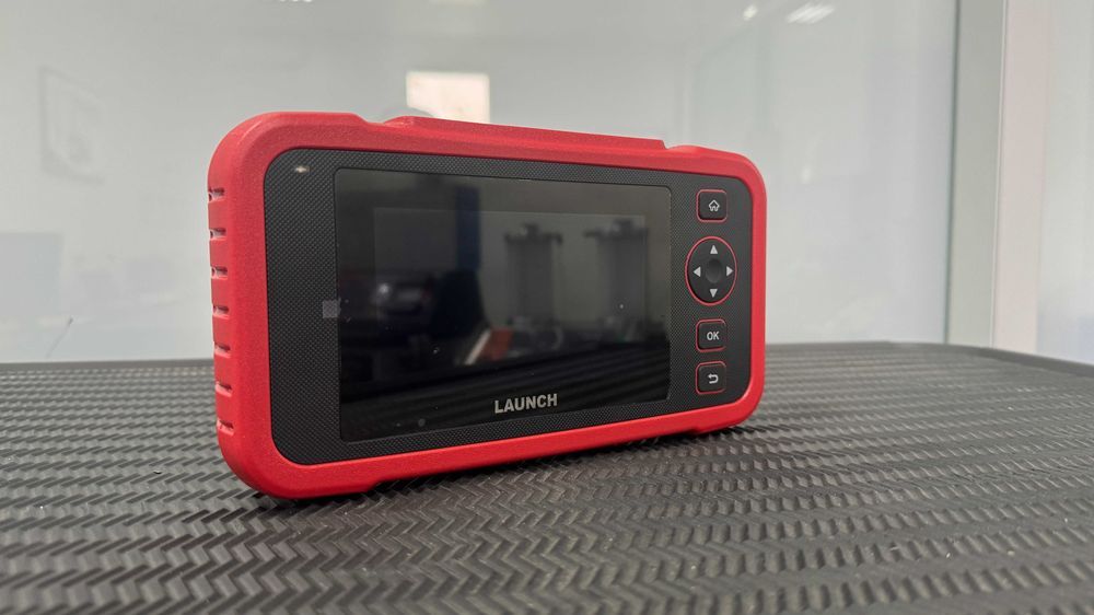 Авто-сканер Автосканер полупрофессиональный автомобильный УЦЕНКА