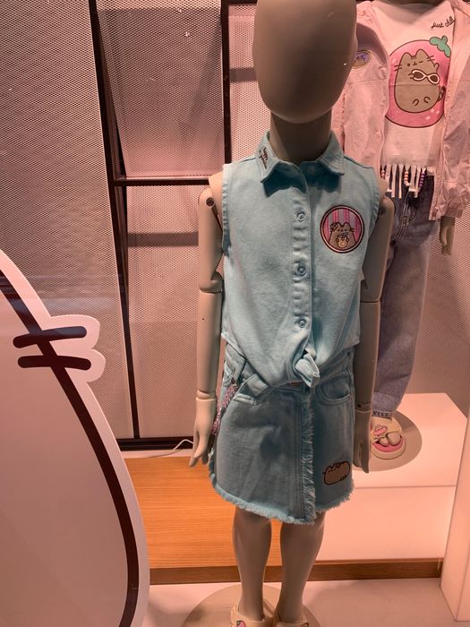 Синя дреха на котка