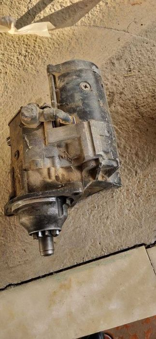 Продаётся запчасти эксковатора