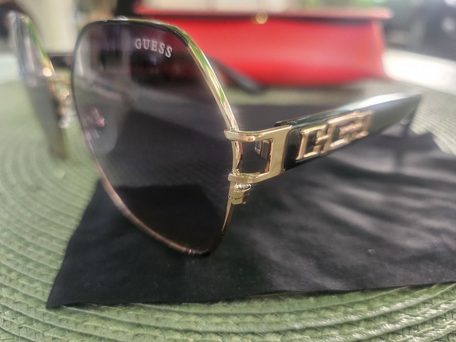 Оригинални очила Guess