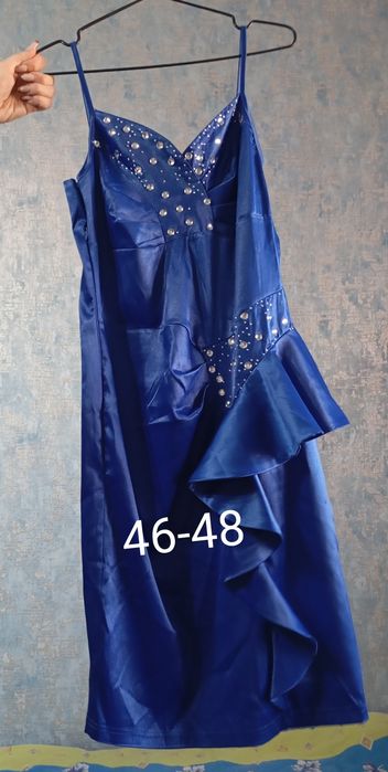 Платье продам б/у