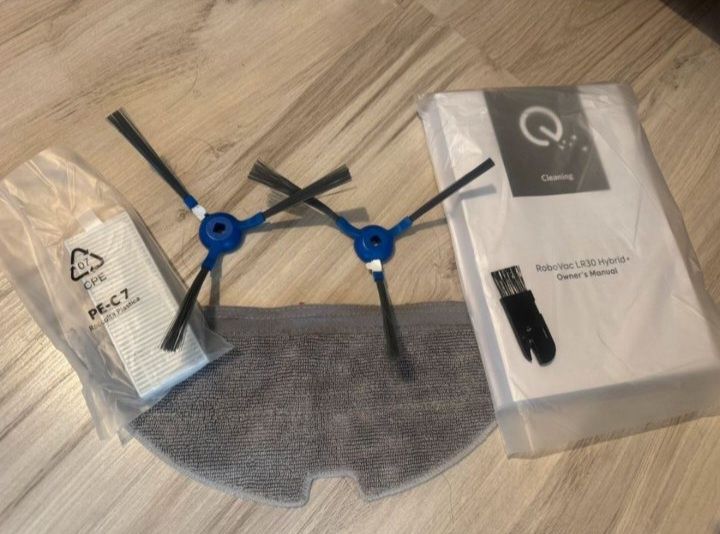 Прахосмукачка робот с моп и станция EUFY