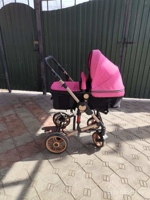 Продам детскую коляску