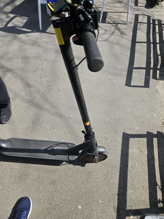 Trotineta electrica Xiaomi Mi Electric Scooter Pro 2, stare impecabila