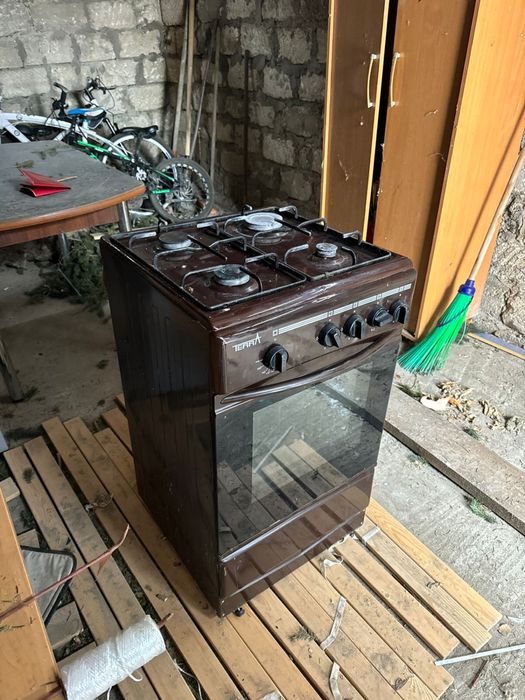 Газ плита. Продам газ плиту.