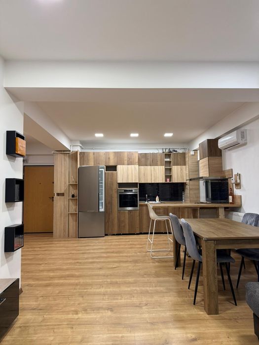 Inchiriez Apartament bloc nou ultra all inclusive Calea Severinului, mall Promenada