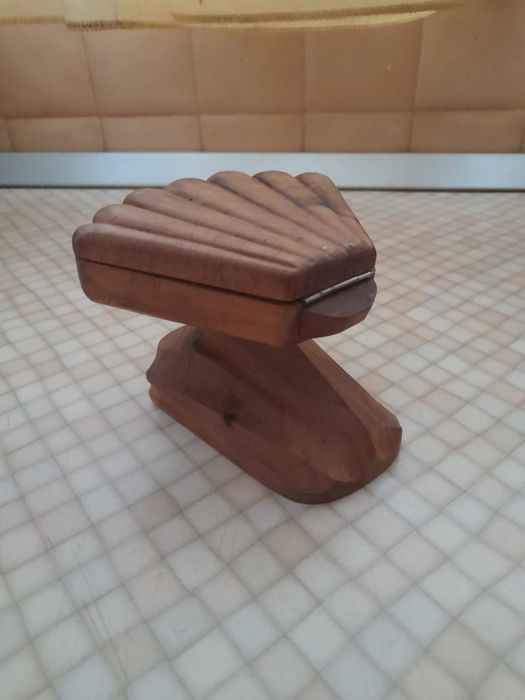 Крымская соснапродам