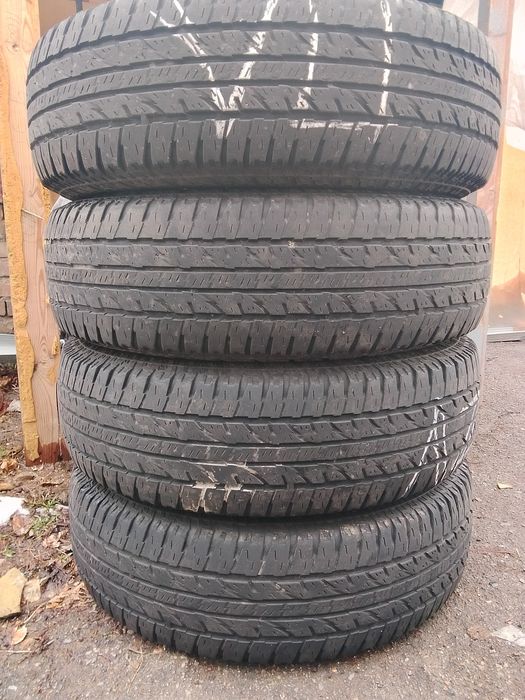 Продам комплект шин