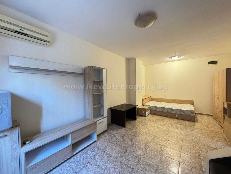 Продава се Двустаен апартамент в к.к. Слънчев бряг - 81 кв.м за 498 €/кв.м - Снимка #11