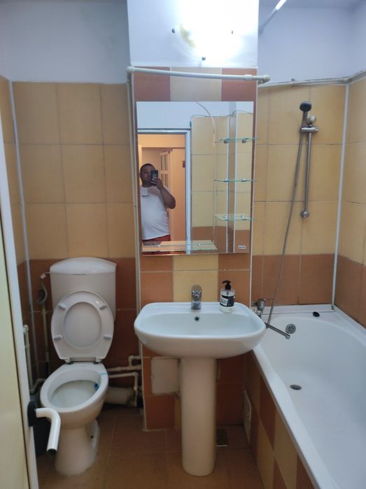 Apartament de închiriat
