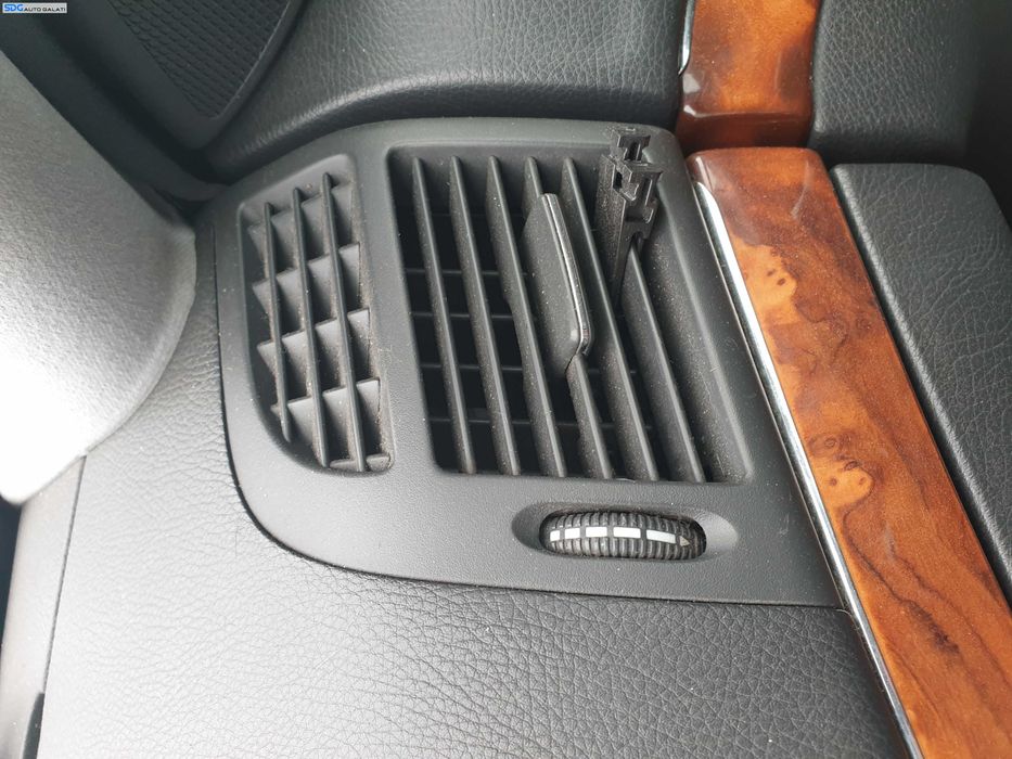 Gura Grila Guri Grile Aer Aerisire Ventilatie Bord Dreapta Mercedes Clasa E Class W211 2002 - 2009 [K8409]