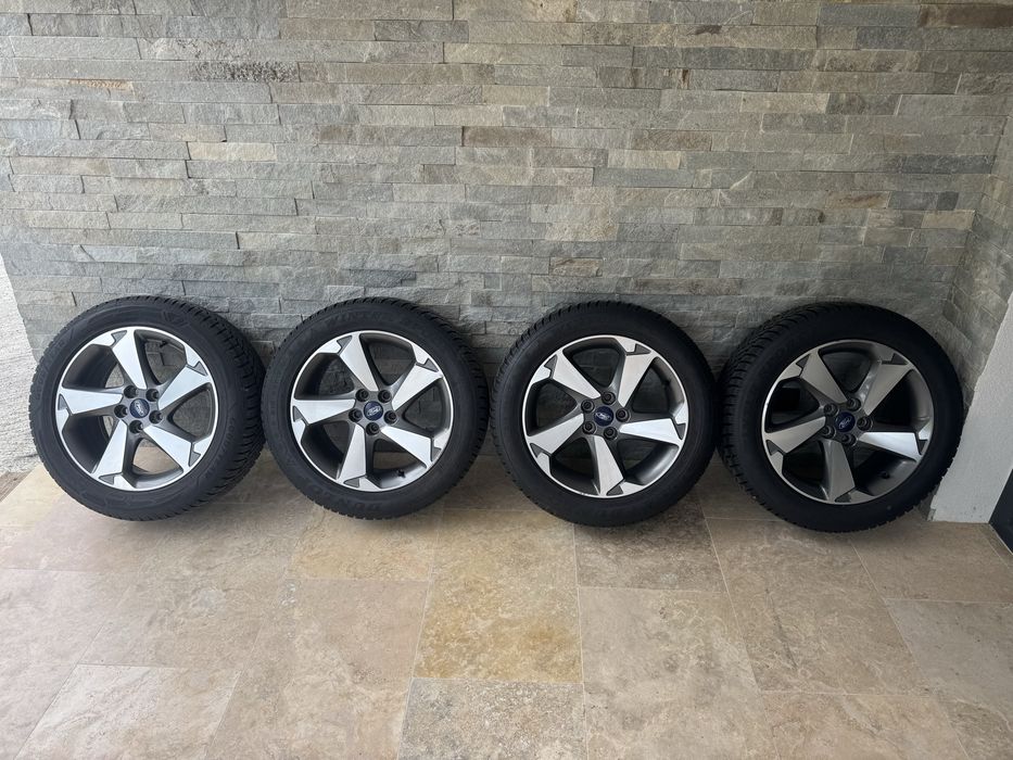 Anvelope iarna 215 55 17,jante aliaj originale Ford