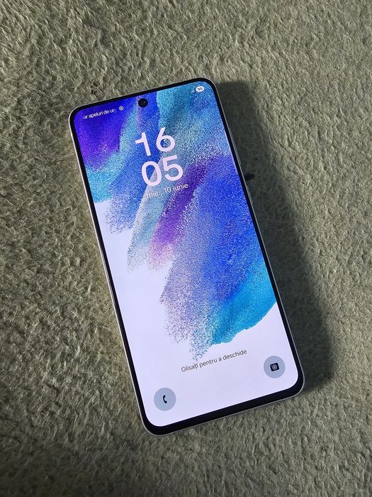 Vând Samrung S21 FE/5G ALB 256 GB