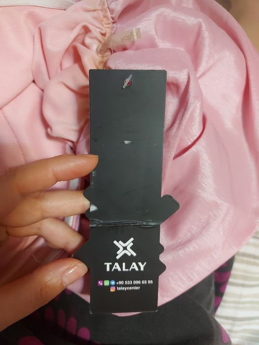 Розовое платье 44