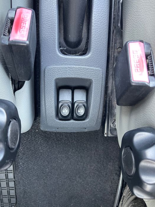 Vand Logan 1.6 benzina, 110.000 km !, Un singur Proprietar