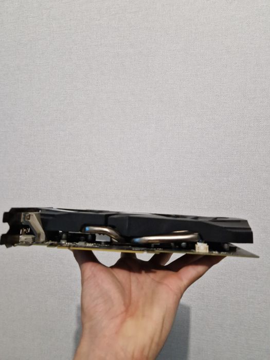 ASUS RX590 GME видеокарта